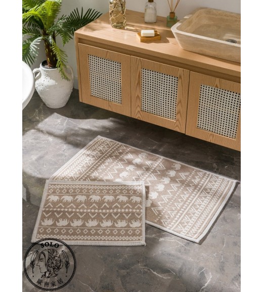 BATHROOM MAT